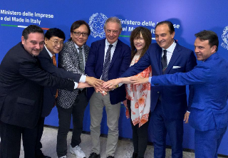 Microchip, arriva a Novara la fabbrica di Silicon Box: 3,2 miliardi di investimento